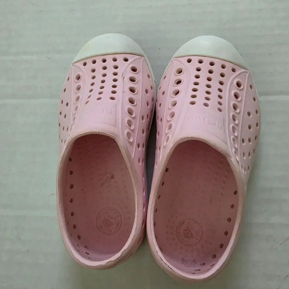 Native Jefferson Sneakers‎ Slip On Shoes Size C8 Lightweight Washable Pink
